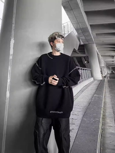 Autumn and Winter New Niche Ming Line Design Contrast Color Round Neck Sweater Men's Handsome Casual Loose All-match Couple Sweater