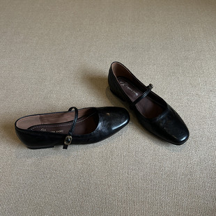 Niche Superior Toe Mary Jane Shoes Women's Genuine Leather Flat Heeled Shallow Mouth Shoes with Buckle Retro Square Toe Flat Shoes