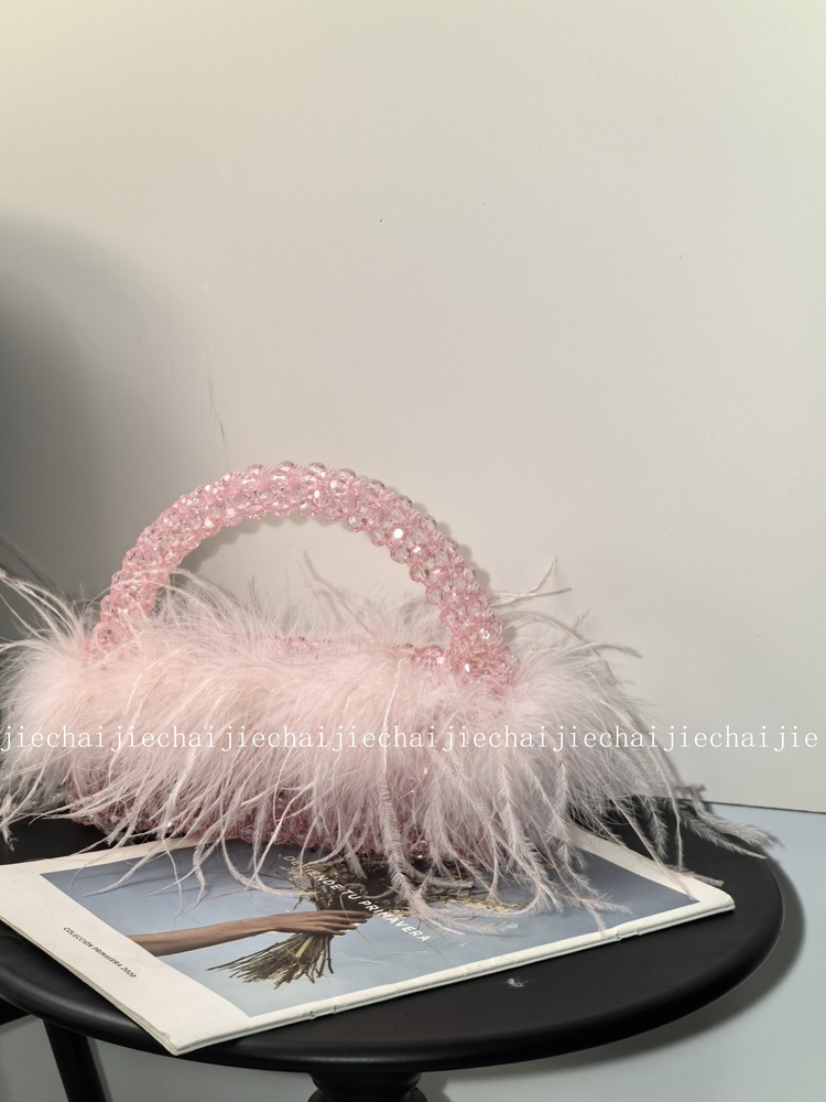 Cross-border foreign trade wholesale ostrich feather handmade beaded bags for autumn and winter evening fashion feather tote bags