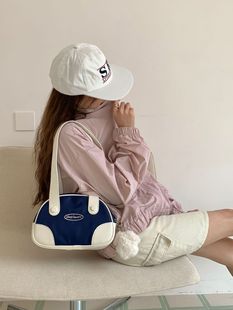2024 новый нейлонный лоскутный боулинг сумка на плечо Американский кампус Спорт Фитнес Студент ручной подмышки сумка