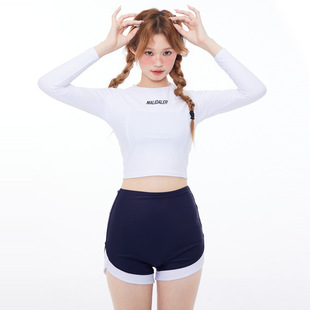 2023 Japanese and Korean Style Small Fresh Swimsuit Women's Split Conservative Flat Angle Long Sleeve Sports Surfing Student Hot Spring Wholesale Swimwear