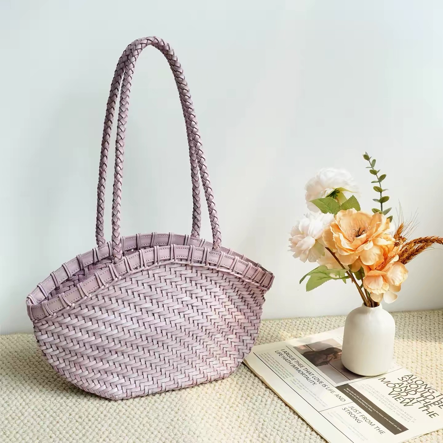 New Korean style waxed woven bag, fashionable commuter basket bag, shoulder bag, shell bag, tote bag for women.