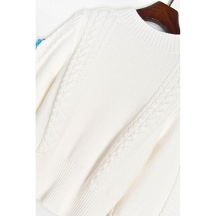 Huang Yi Song Xinran Star 2024 Flower Lantern Sleeve Knitted Cardigan Sweater
