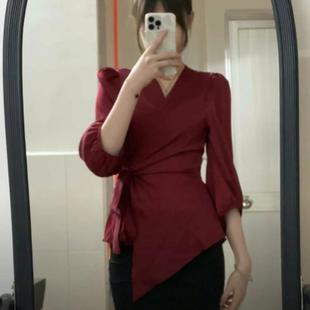 French V-neck Strap Silk Satin Shirt Women's Spring and Summer Tight Waist Slimming Design Elegant Shirt Niche Light Mature Top
