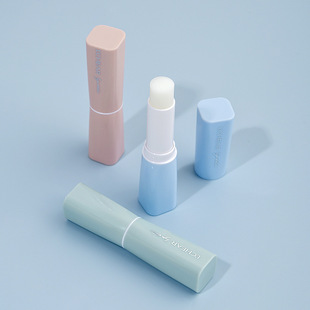 Lecki Vaseline Zhen Ying Lip Balm Hydrating Moisturizing E513