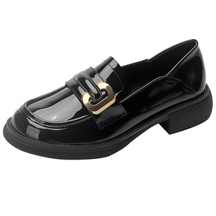 British Leather Shoes Women's Loafers Thick-soled 2023 New Leather Patent Leather Shiny Shallow Mouth All-match Thick Documentary Shoes
