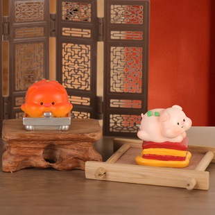 New Super Cute Pig Small Ornaments Pig Food Street Blind Box Office Desktop Decorations Gift for Friends Wholesale