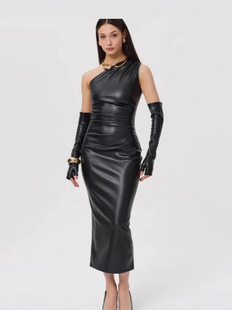 European and American Style PU Leather Sexy Slant Shoulder Irregular Pleated Sleeveless Side Zipper Split Long Hip Skirt with Sleeve