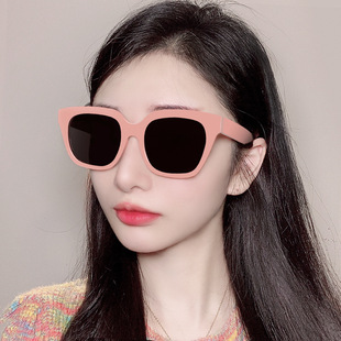 Square Tender Pink Sunglasses Women's High-end Sense ins Cyber Celebrity Sunglasses 2023 New Sunglasses Trendy Large Frame Slim Look