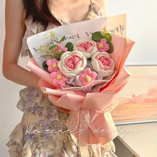 Large wool knitted bouquet finished woven rose valentine's day to send his girlfriend's best friend birthday factory a wholesale
