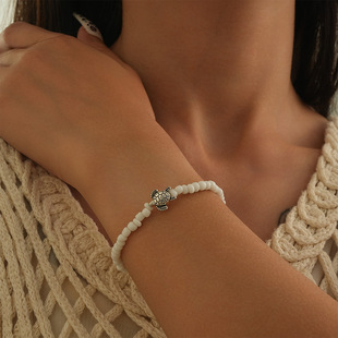 Cross-border foreign trade selling anklets European and American personality tortoise hand-worn rice beads ladies beach anklets wholesale