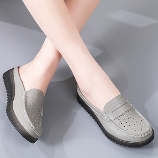Summer Women's Shoes Half Slippers Beef Tendon Soft Bottom Hollow Comfortable Mother Shoes Middle-aged and Elderly Leather Shoes Women's Non-slip Outdoor Slippers