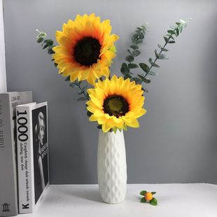 Sunflower simulation flower high-end simulation potted chrysanthemum fake flower home living room decoration TV cabinet table decorations