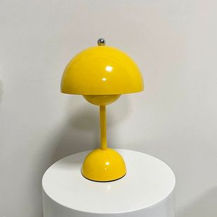 Scandinavian Ins Flower Bud Table Lamp Bedroom Bedside Lamp Wedding Dowry Decoration Atmosphere Lamp Girl Mushroom Table Lamp Customization