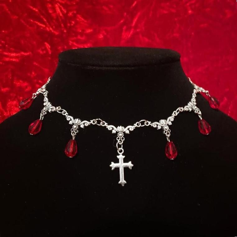 Cross-Border Trendy Foreign Trade Blood-Dropping Cross Decorative Necklace Romantic Gothic Victorian Gorgeous Necklace