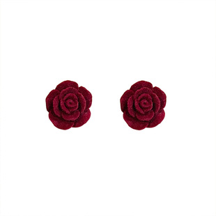 Red flocking rose stud earrings for women 2023 new popular autumn and winter New retro elegant flower earrings for women