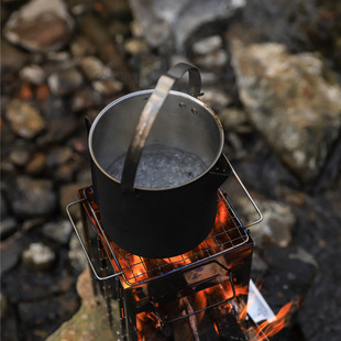 Outdoor stainless steel kettle 1.2L hanging pot picnic teapot portable cooking utensils picnic kettle self-driving tour boiling pot