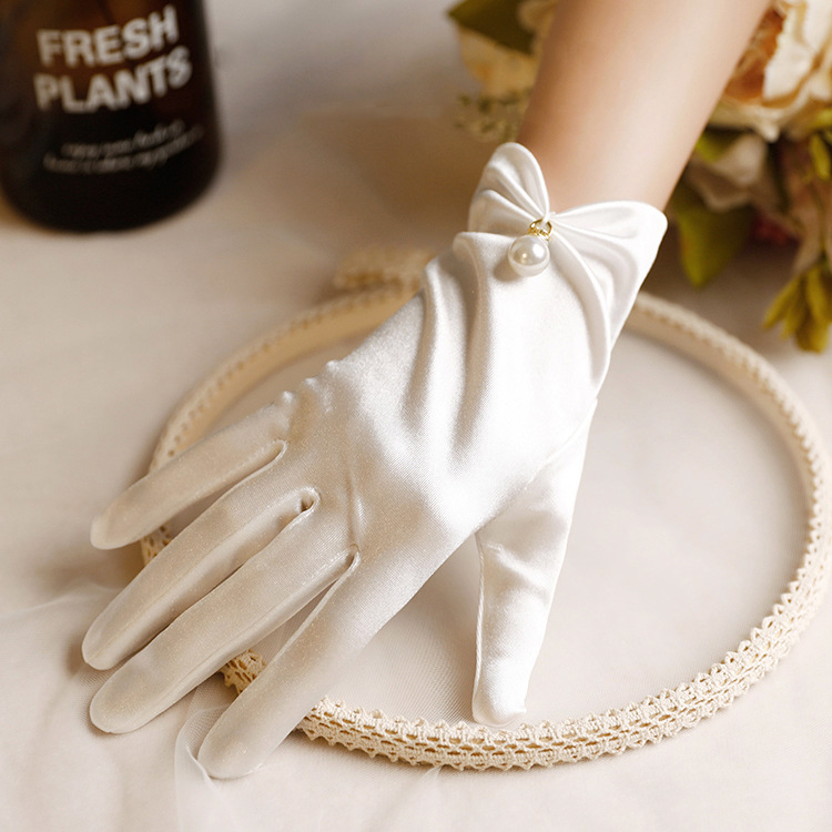 New French Hepburn style short Pearl satin bridal gloves personalized white gloves princess style photo props