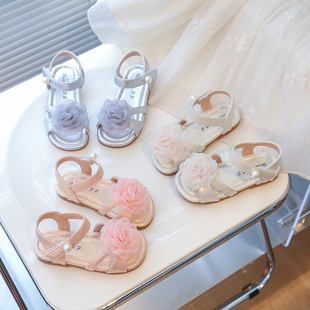 Girls' Sandals Summer New Children's Princess Shoes Soft Sole Children's Beach Shoes Little Girl's Pearl Flower Shoes Trendy