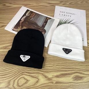 P family inverted triangle knitted hat female students autumn and winter fashion all-match wool hat Korean version head warm hat