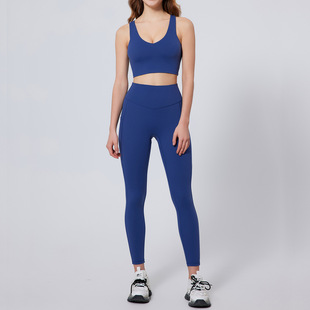 European and American Plus Size Sports Yoga Suit Women's High Waist Pocket Tight Yoga Pants Naked Fitness Suit