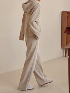 2024 New Autumn and Winter Fashion Outfits, a Complete Set of Korean Style Drapedy Casual Pants, Hooded Sweatshirt, Two-Piece Suit for Women