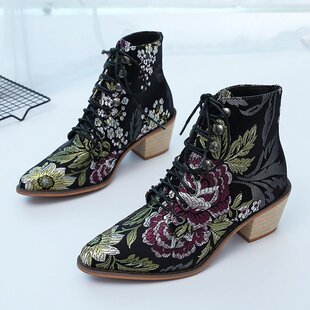 European and American Martin boots women's autumn and winter New retro embroidered British style lace-up pointed high heel ankle boots ankle boots plus size