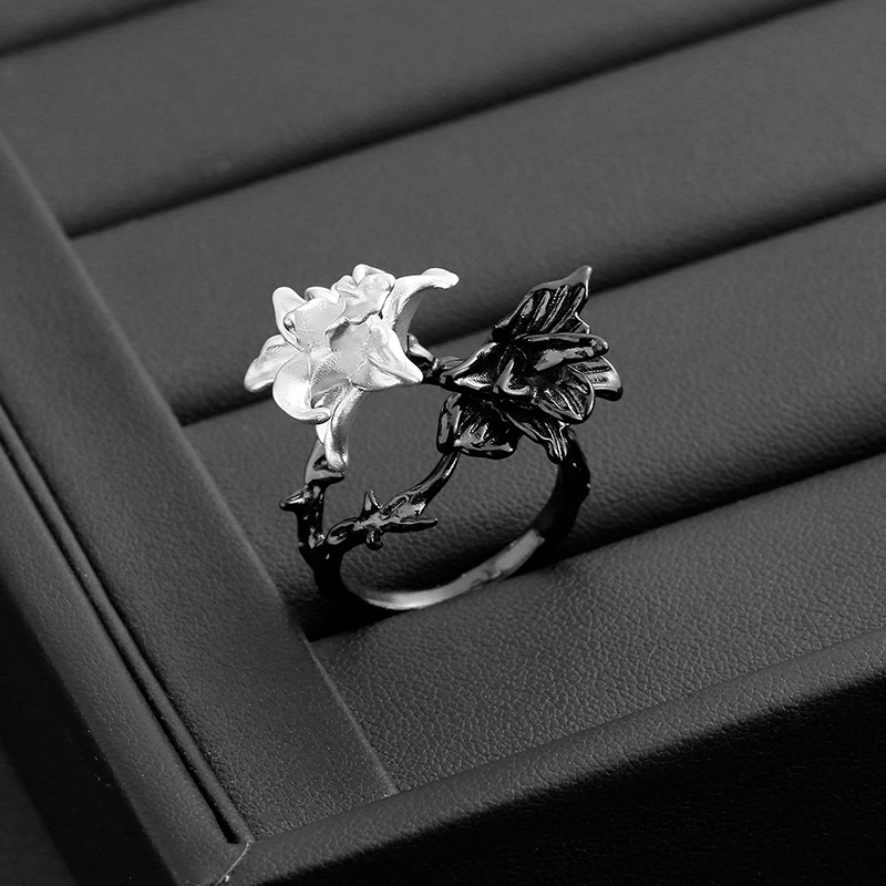 "Black and White Mandala" Bipolar Disorder Ring French Simple Fashion All-match High-grade Ring Index Finger