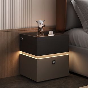 Italian Style Minimalist Bedside Table Light Luxury High-end Modern Simple Bedroom 2024 New Solid Wood Creative Storage Cabinet