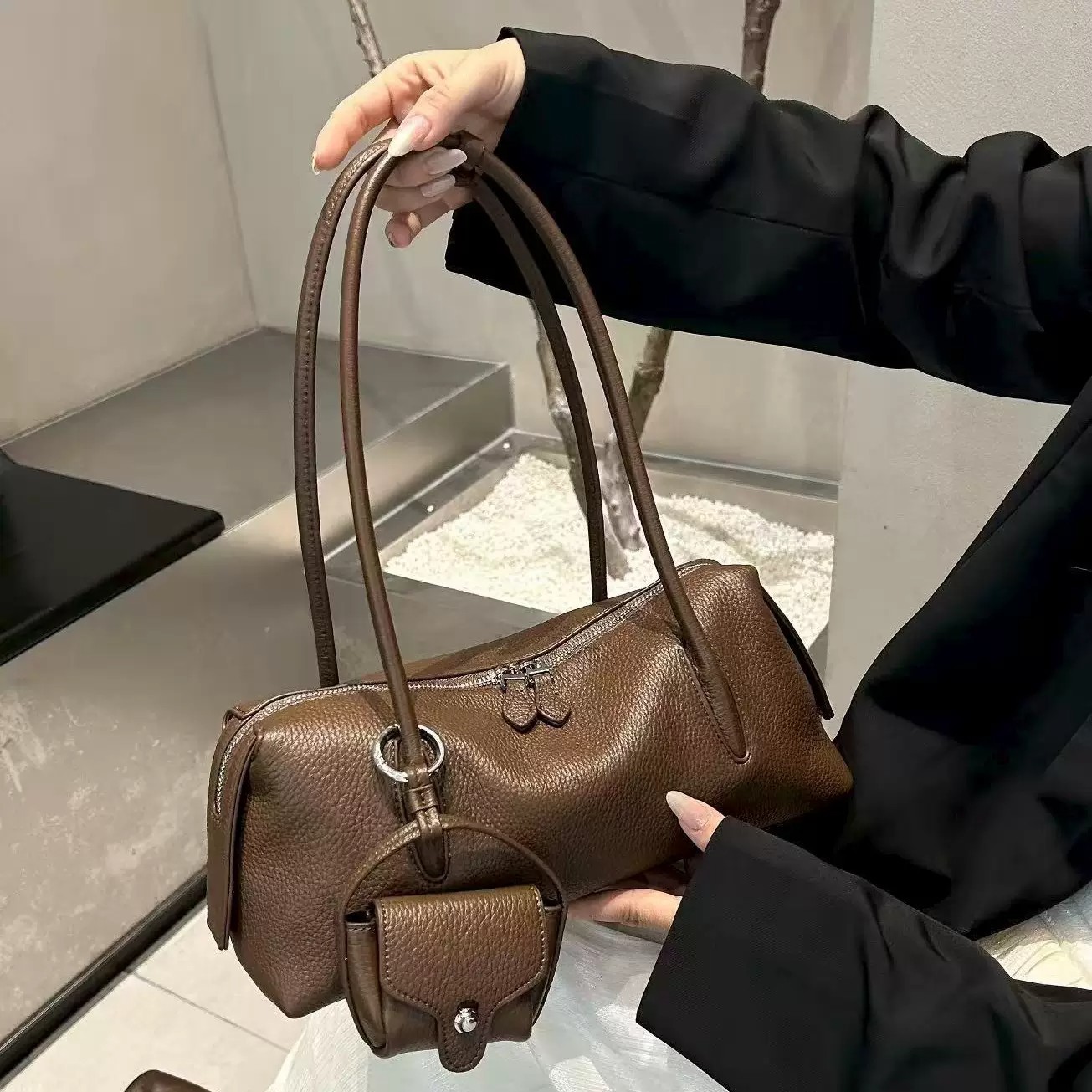 Genuine Leather Simple Tote Bag for Women 2026 New Large Capacity Commuting Shoulder Bag College Style Handbag