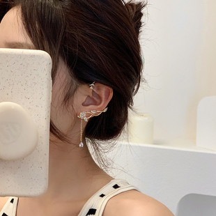 Niche Design High-grade Ear Clip Women's Summer Non-earring Tassel Long Camellia Earrings Ear Hanging Ear Clip