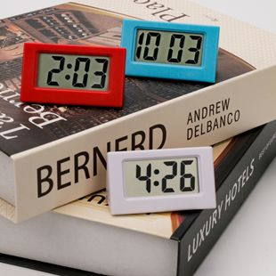 Triangle Clock Simple Desktop Desk Clock Home Mini Creative Digital Desktop Clock Student Examination Silent Car