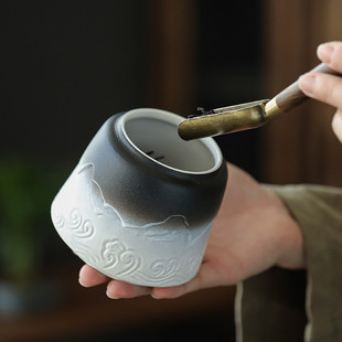 Japanese-style kiln ceramic tea jar personalized tea packaging jar storage jar moisture-proof sealed jar handmade embossed empty jar
