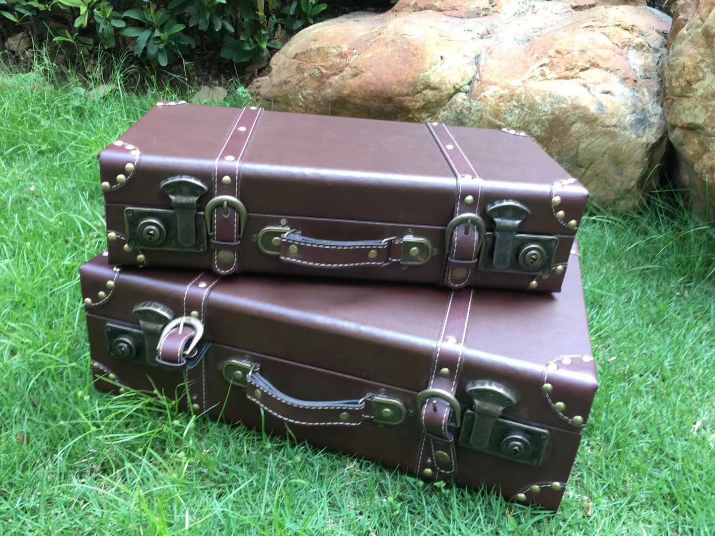 Retro British style portable wooden box antique leather case Photography Display coffee shop bar restaurant decoration props