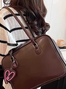 As Bag Niche Design Toast Bag Fashionable Large Capacity Commuter Tote Bag Genuine Leather Premium Crossbody Bowling Bag