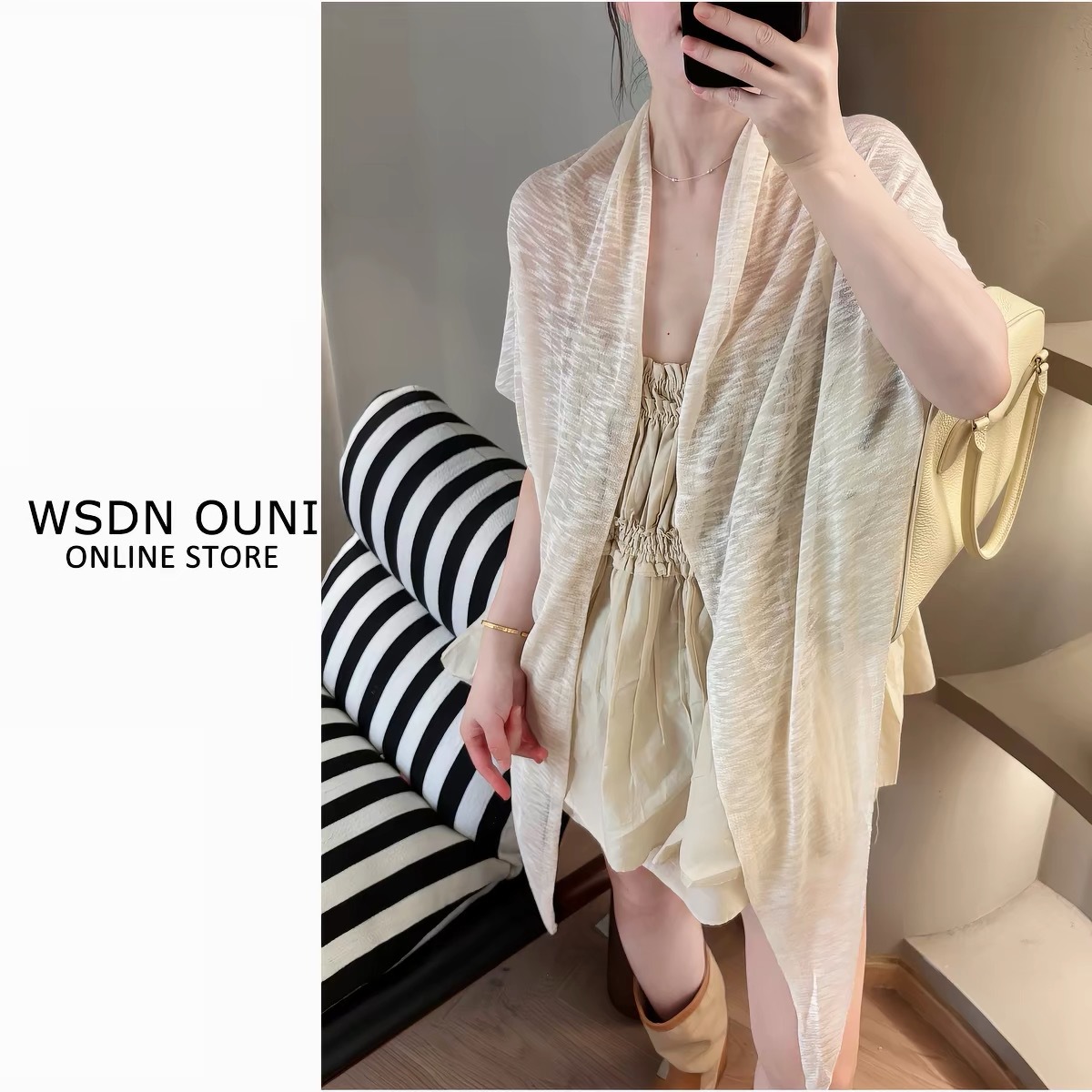 【Summer Ultra-Thin Large Triangle Shawl】Korean-Style Lightweight Breathable Mesh Hollow Bamboo Linen Triangle Shawl, Suitable for Layering