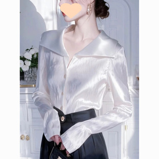 High-end White Long-sleeved Lapel Fashion Shirt Women's 2025 Early Spring New Unique French Explosive Shirt