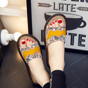 Embroidered leather linen home slippers soft bottom men and women Summer couple non-slip thick bottom cowhide home indoor sandals
