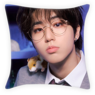 Pillow STRAYKIDS Mini New Special Hollow Star Square Pillow PP Cotton Pillow Pillow Case Cushion Customized