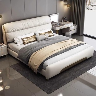 Leather bed light luxury Italian minimalist king bed. High-end atmosphere with double bed. M Single Bed Master Bedroom Wedding Bed