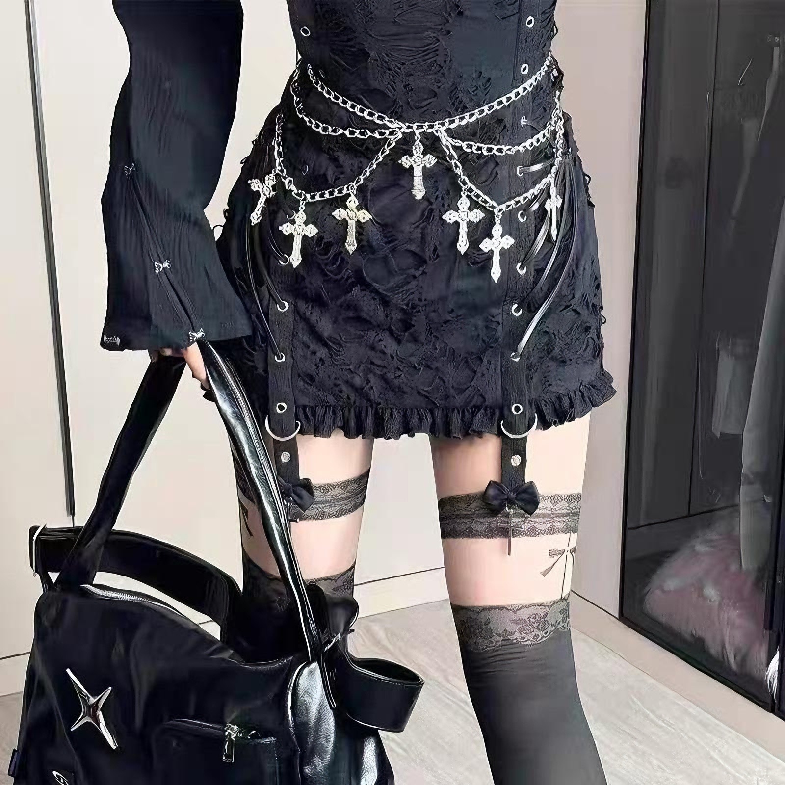 Cross Dark Multi-Layered Belt Gothic with Cosy2K Sexy Waist Chain Metal Punk Subculture Stacking