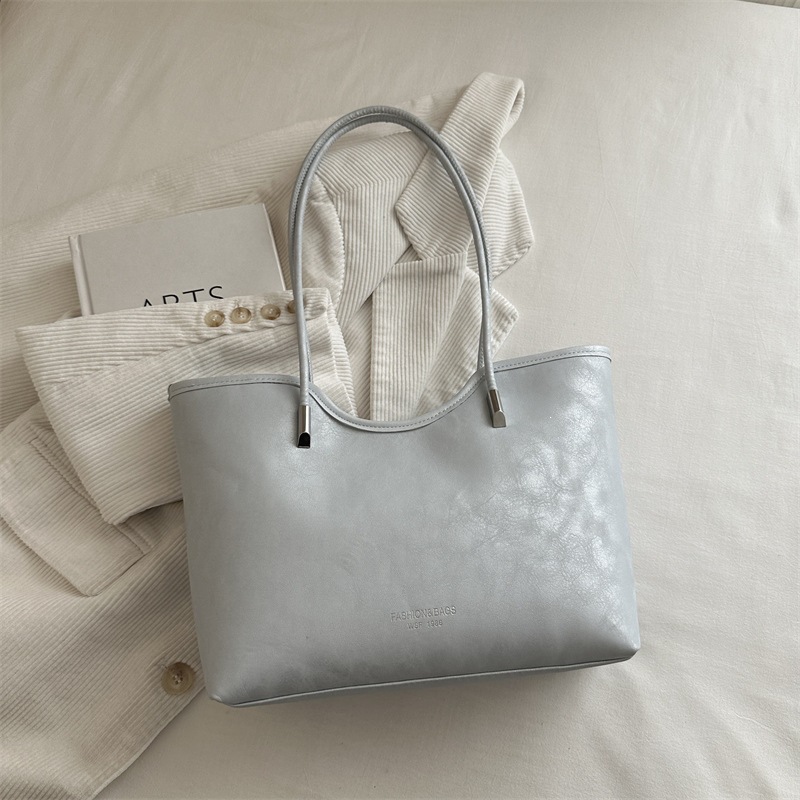 Women's Cross-Border Handbag for Commute, 2026 New Style, Simple, Everyday Fashion Tote Bag, Large Capacity Shoulder Bag, Trendy
