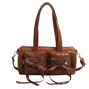 Cross-border multi-pocket 2024 new autumn and winter all-match niche design hand-held shoulder messenger bag locomotive bag