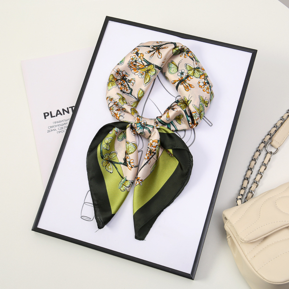 70 Floral Polka Dot Imitation Silk Scarf, Small Square Scarf for the Neck, Korean Style Atmosphere, Sun Protection Scarf, High-End Feel, Wholesale