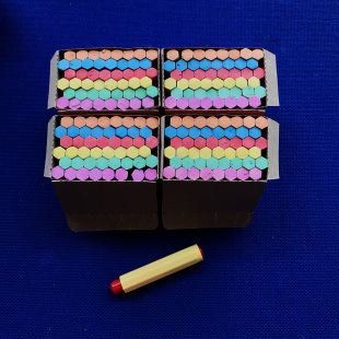 Free shipping color chalk hexagonal dust-free white chalk dust teaching chalk 14 boxes of children's goods a box of 48