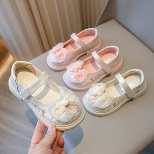 Children's Shoes 2024 Spring New National Style Children's Hanfu Shoes Ethnic Style Retro Cheongsam Buckle Small Leather Shoes