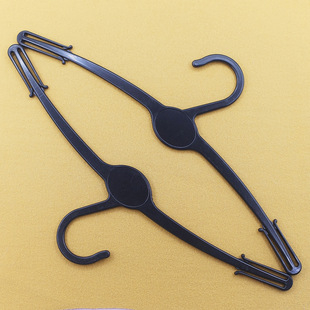 Factory Direct Sales Plastic Clothes Hangers for Bras, Thick Non-Slip Transparent Clothing Store Display Hangers, Adult Plastic Clothes Hangers