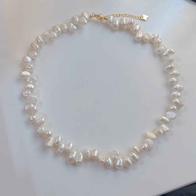 Natural, niche S925 sterling silver, irregularly shaped baroque pearl necklace for women, freshwater style, clavicle chain, 2024 new style.