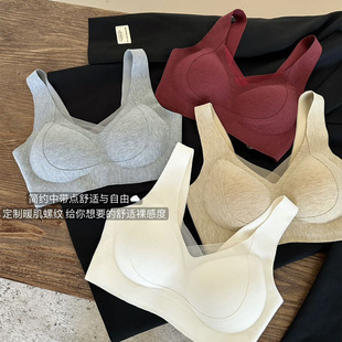 Autumn and winter light warm sanding lift anti-gravity seamless underwear women gather up accessory milk anti-sagging beautiful back warm bra