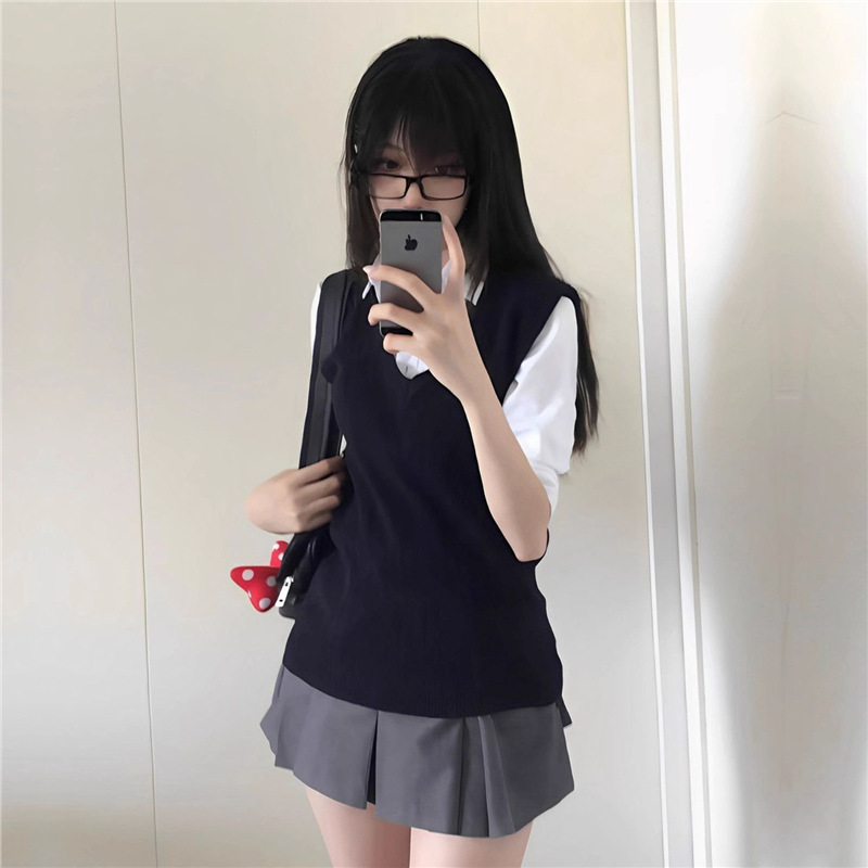 Jk Uniform Knitted Old Hoodie Vest Japanese College Style Solid Color V-neck Sleeveless Vest All-match Pullover Sweater for Women
